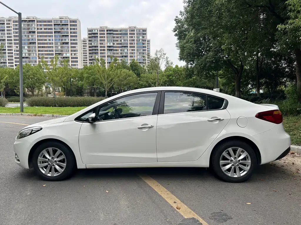 Kia K3 — миниатюра 4