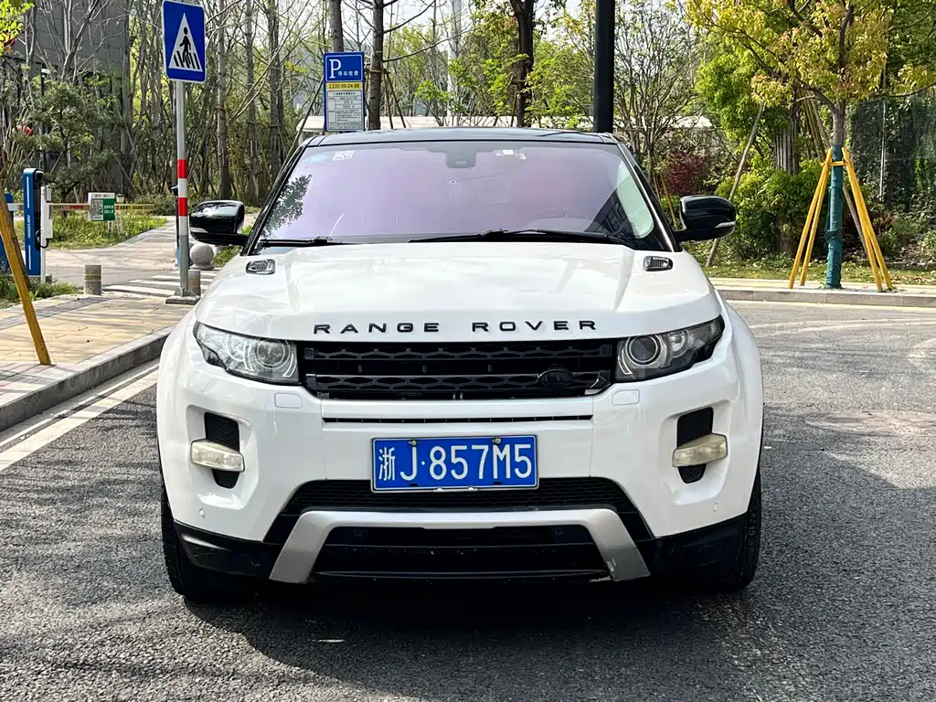Land Rover Range Rover Evoque 2013 2.0T 3