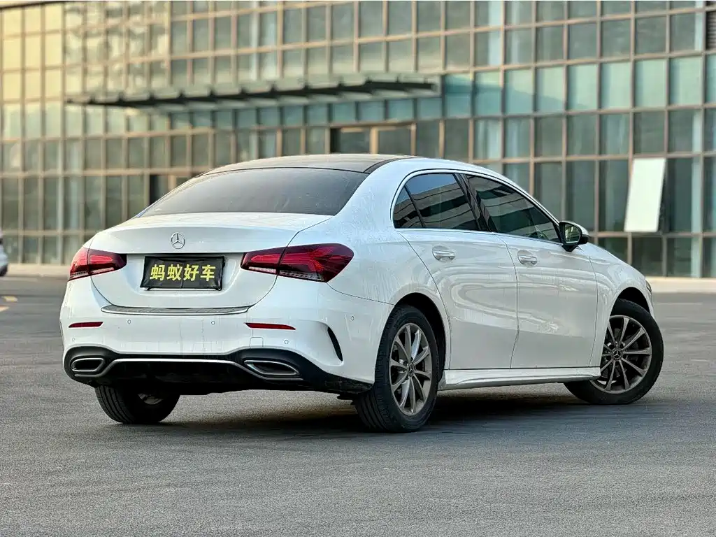 MERCEDES-BENZ A CLASS