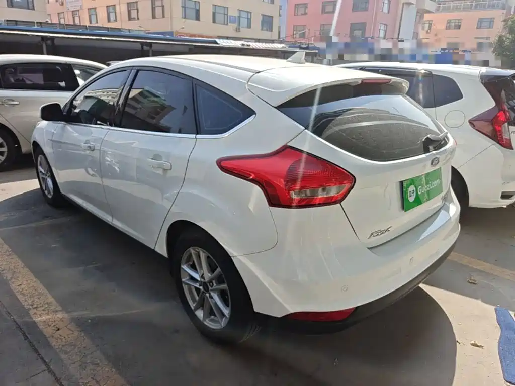 Ford Focus — миниатюра 5