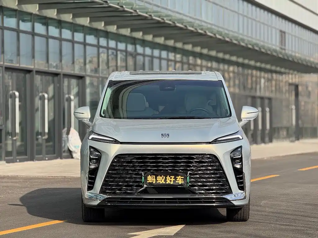 BUICK GL8 NEW ENERGY