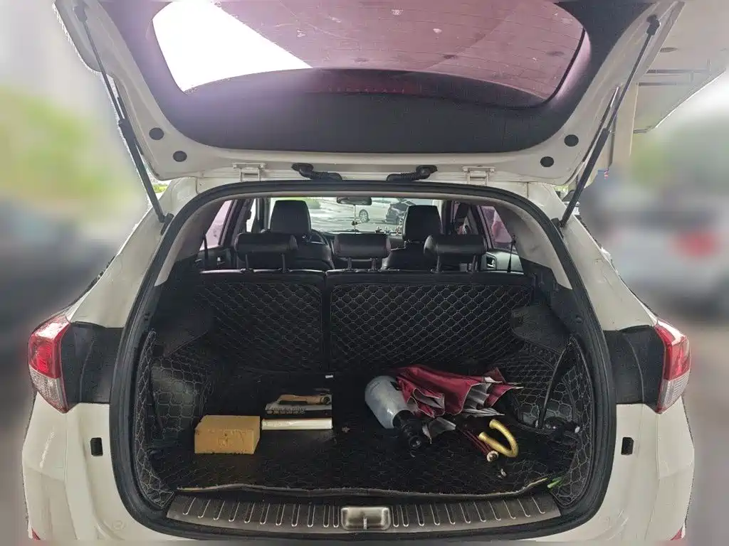 Hyundai Tucson — миниатюра 10
