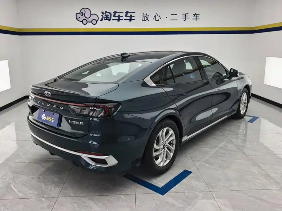 Ford Mondeo — миниатюра 3