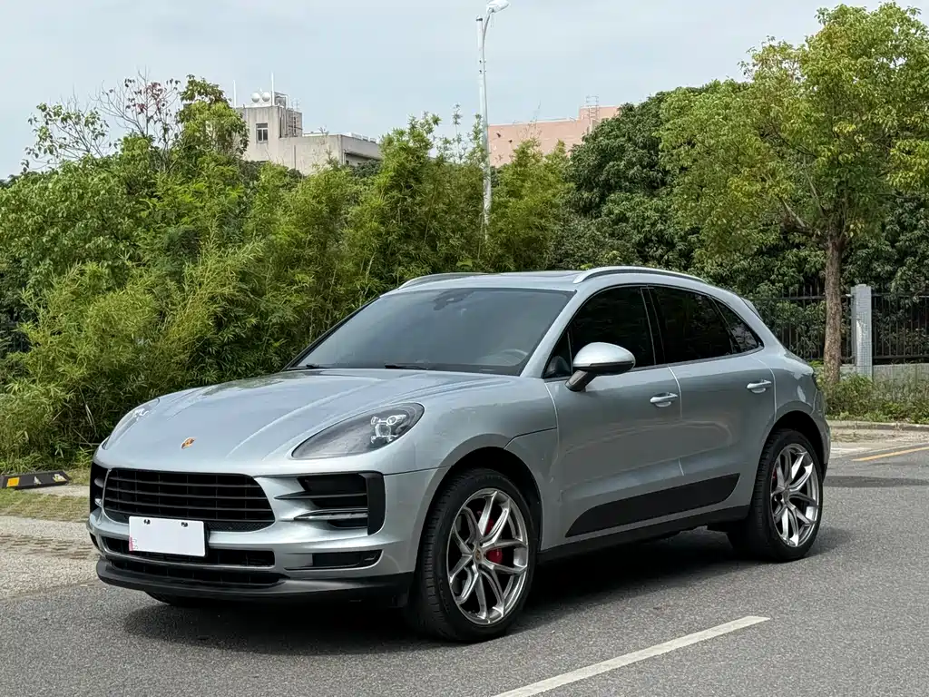 Porsche Macan 2021