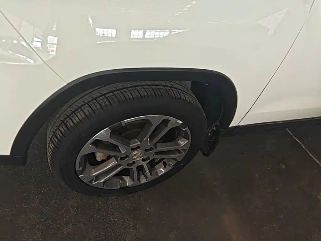 BAIC Senova X35 — миниатюра 23