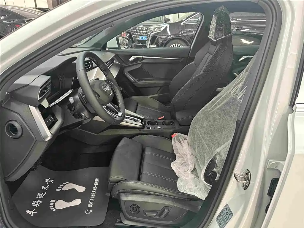 Audi A3 — миниатюра 11