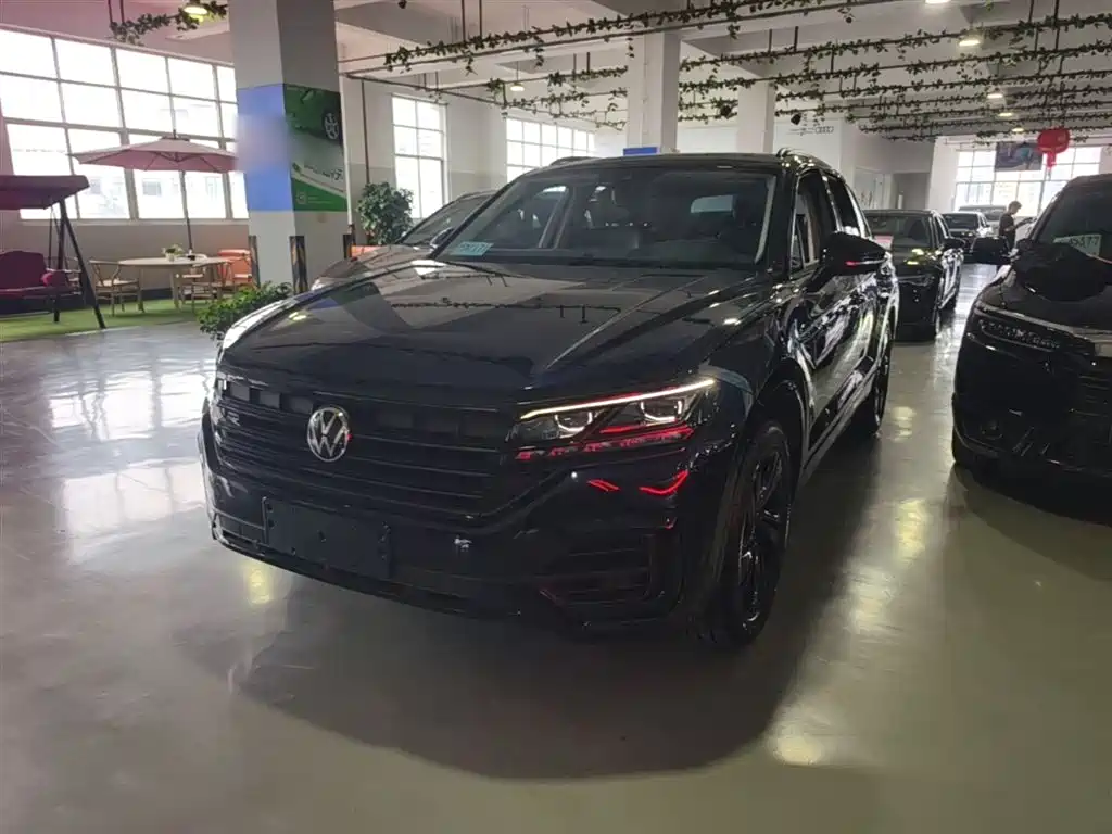Volkswagen Touareg 2021 3.0TSI Sport