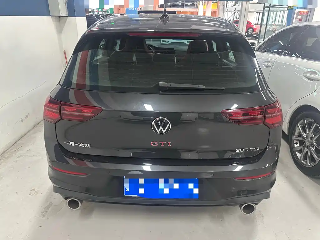 Volkswagen Golf GTI — миниатюра 12
