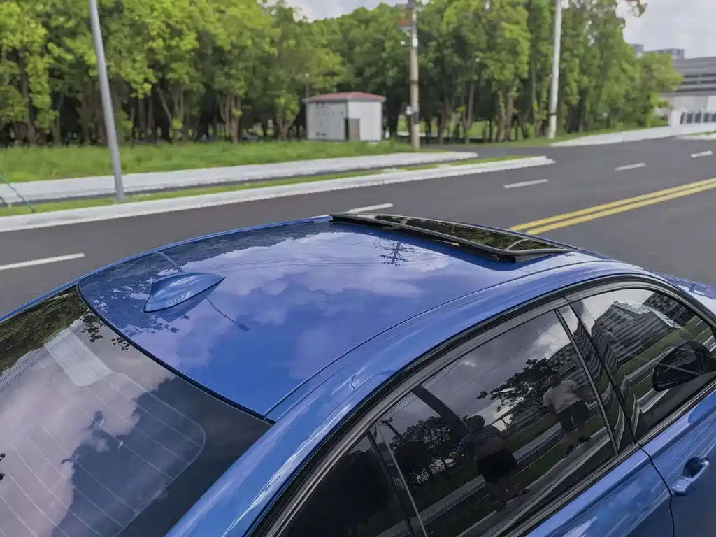 BMW 3 Series — миниатюра 14