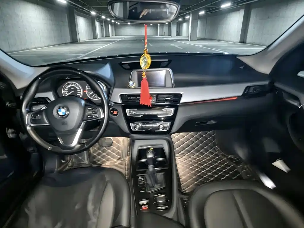 BMW X1 — миниатюра 9