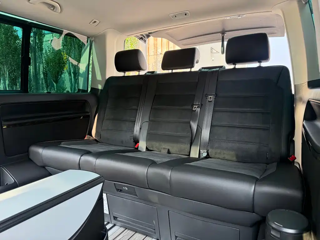 Volkswagen Multivan — миниатюра 14
