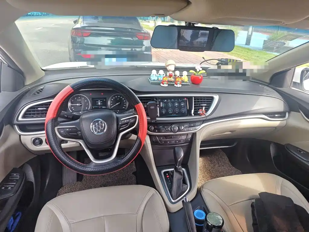 Buick Excelle — миниатюра 13
