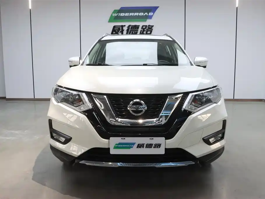 NISSAN QIJUN