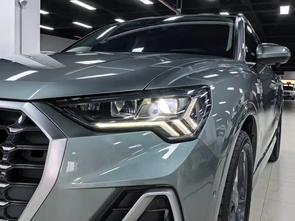 Audi Q3 2022 35 TFSI Fashion