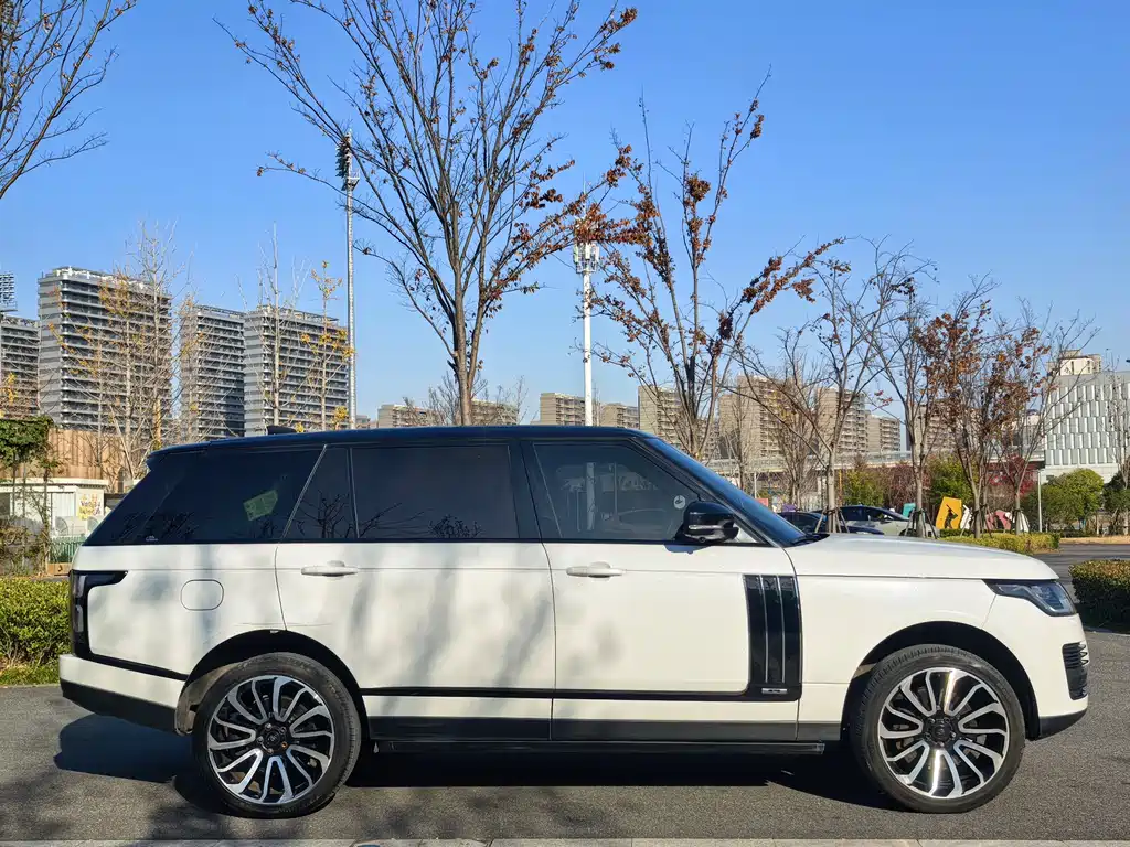 Land Rover Range Rover 2016 3.0 SC V6 Vogue Long Wheelbase