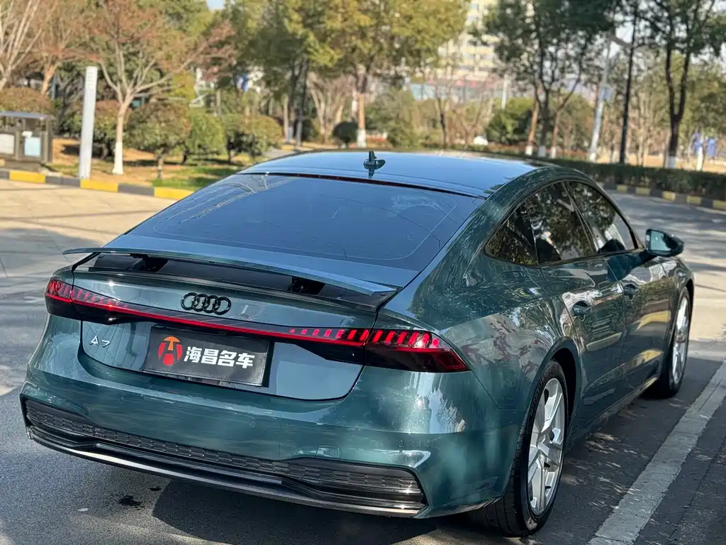 AUDI A7