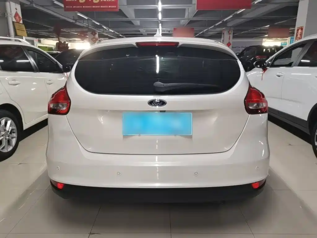 Ford Focus — миниатюра 6