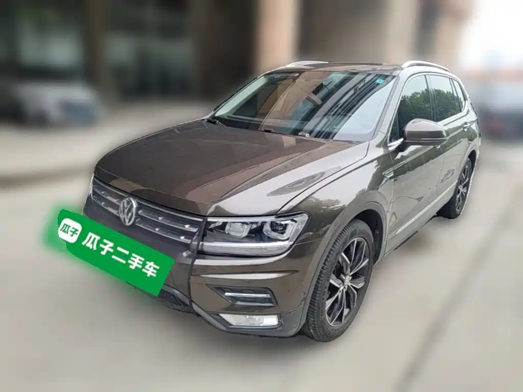 Volkswagen Tiguan L L 2019 330TSI AT Luxury V