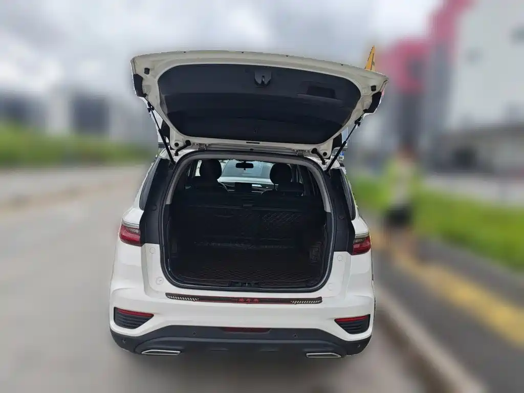Geely Vision X6 — миниатюра 10