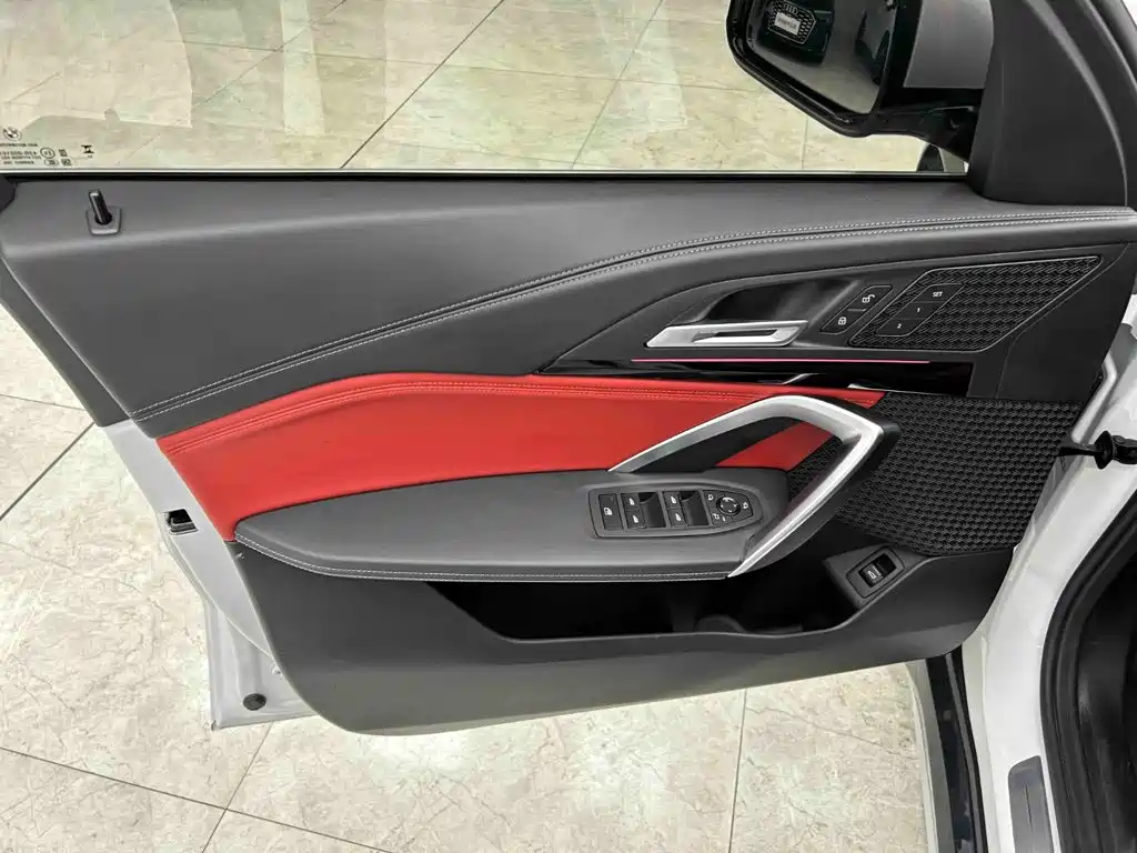 BMW X1 — миниатюра 11