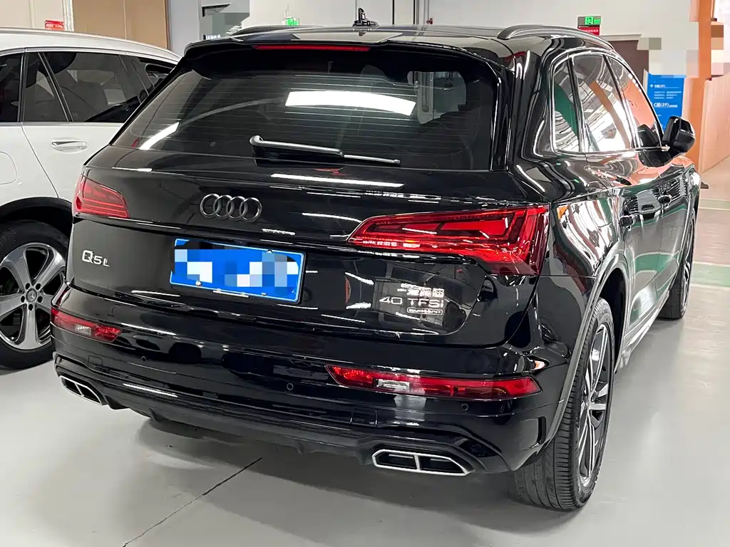 Audi Q5L 2024 40 TFSI Luxury