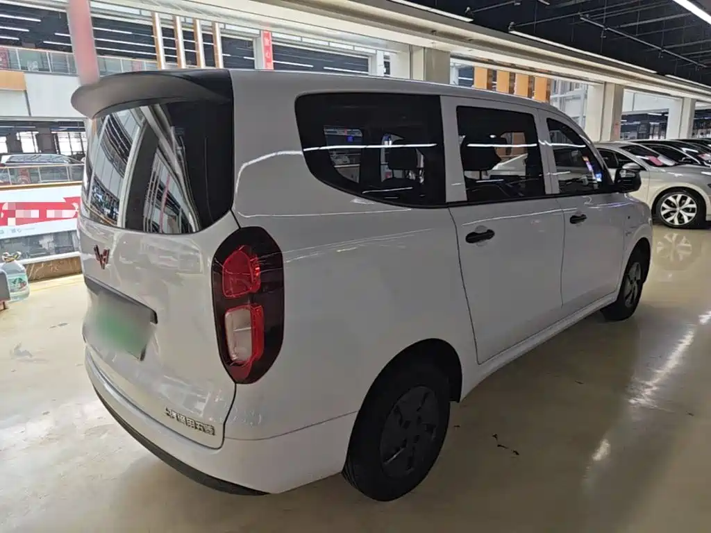Wuling Hongguang EV — миниатюра 7