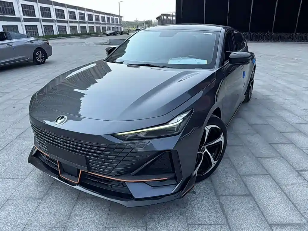 Changan UNI-V 2022