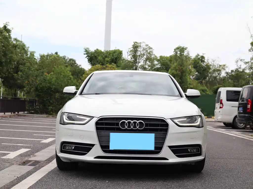 Audi A4L — миниатюра 3