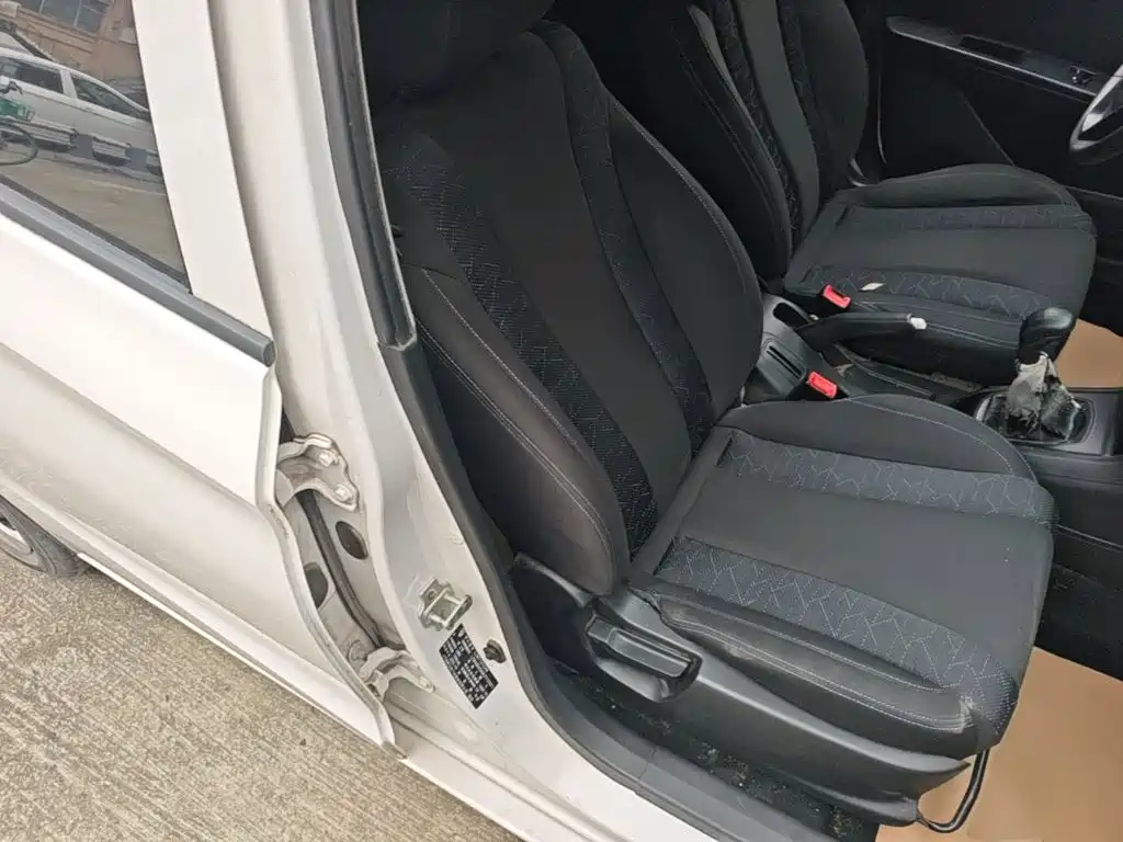 Baojun 310 — миниатюра 25