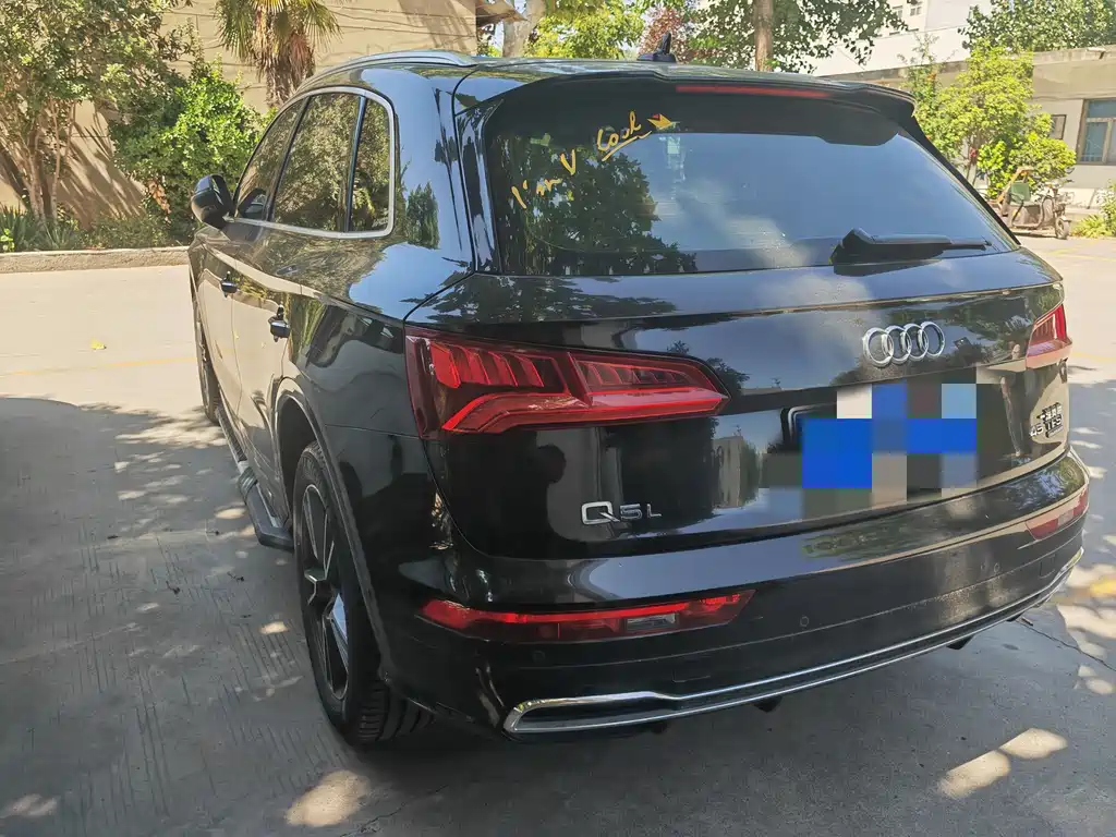 Audi Q5L — миниатюра 6