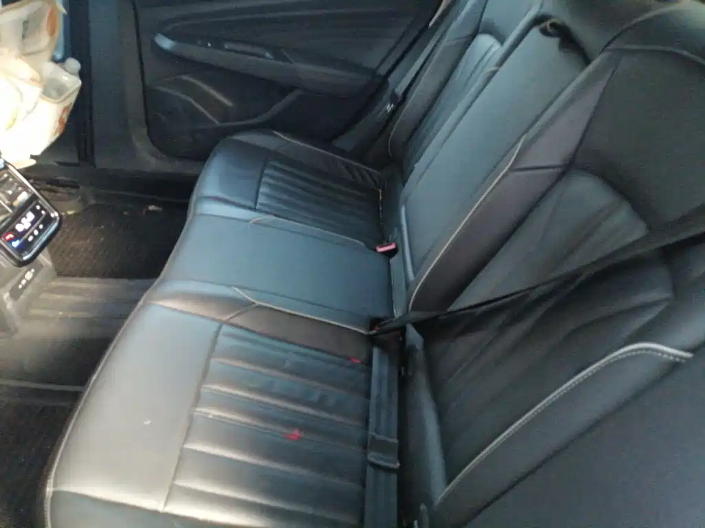 Volkswagen Passat — миниатюра 13