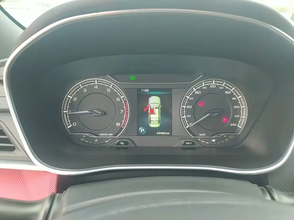 Geely Binrui — миниатюра 12