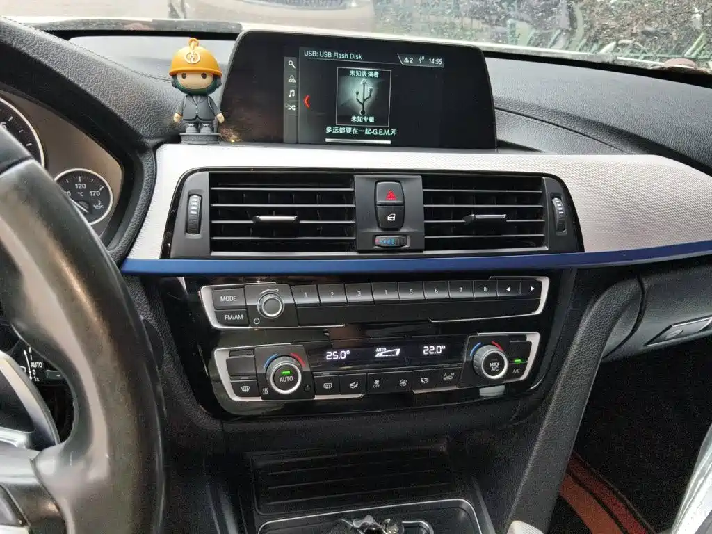 BMW 3 Series — миниатюра 14