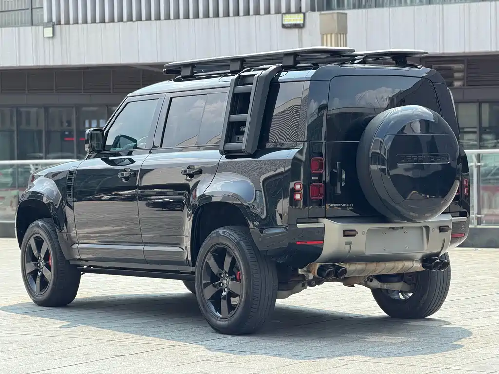 Land Rover Defender — миниатюра 15