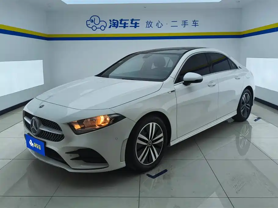 Mercedes-Benz A-Class A 2019 A 180 L Sport