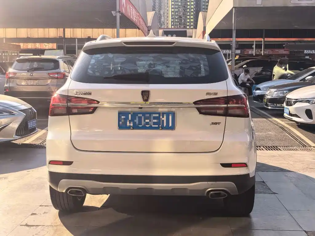 Roewe RX5 — миниатюра 11