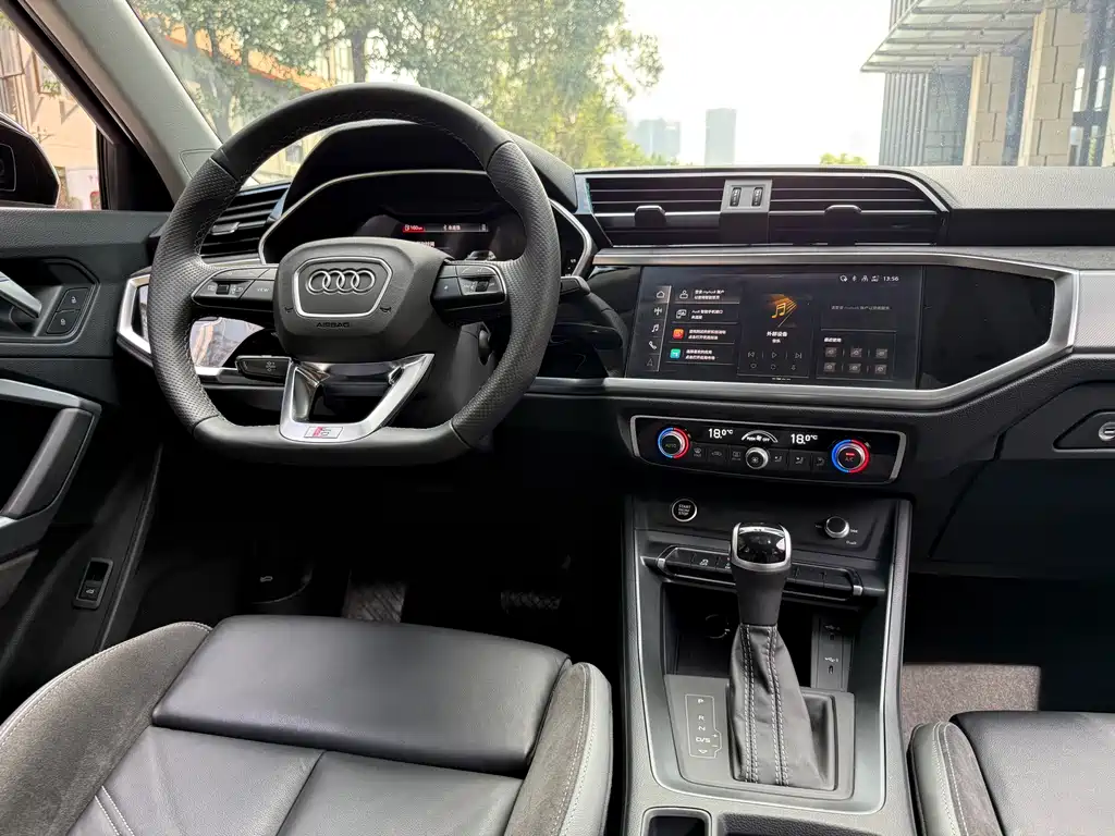 Audi Q3 Sportback — миниатюра 8