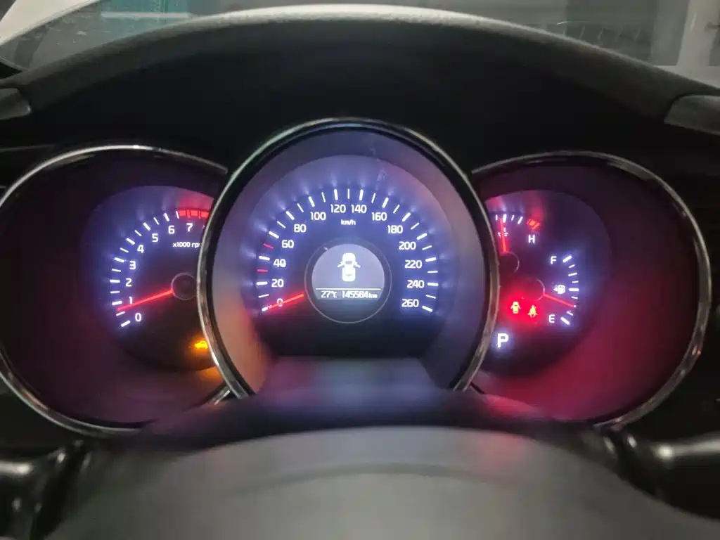 Kia K5 — миниатюра 12