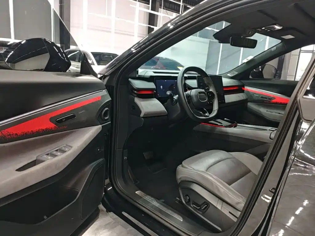 Lynk & Co 08 EM-P — миниатюра 16