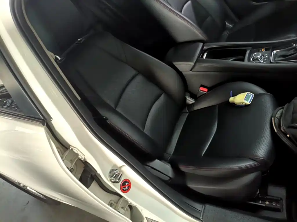 Mazda 3 Axela — миниатюра 25