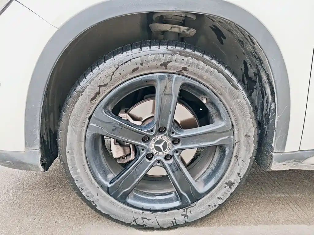 Mercedes-Benz GLA — миниатюра 23