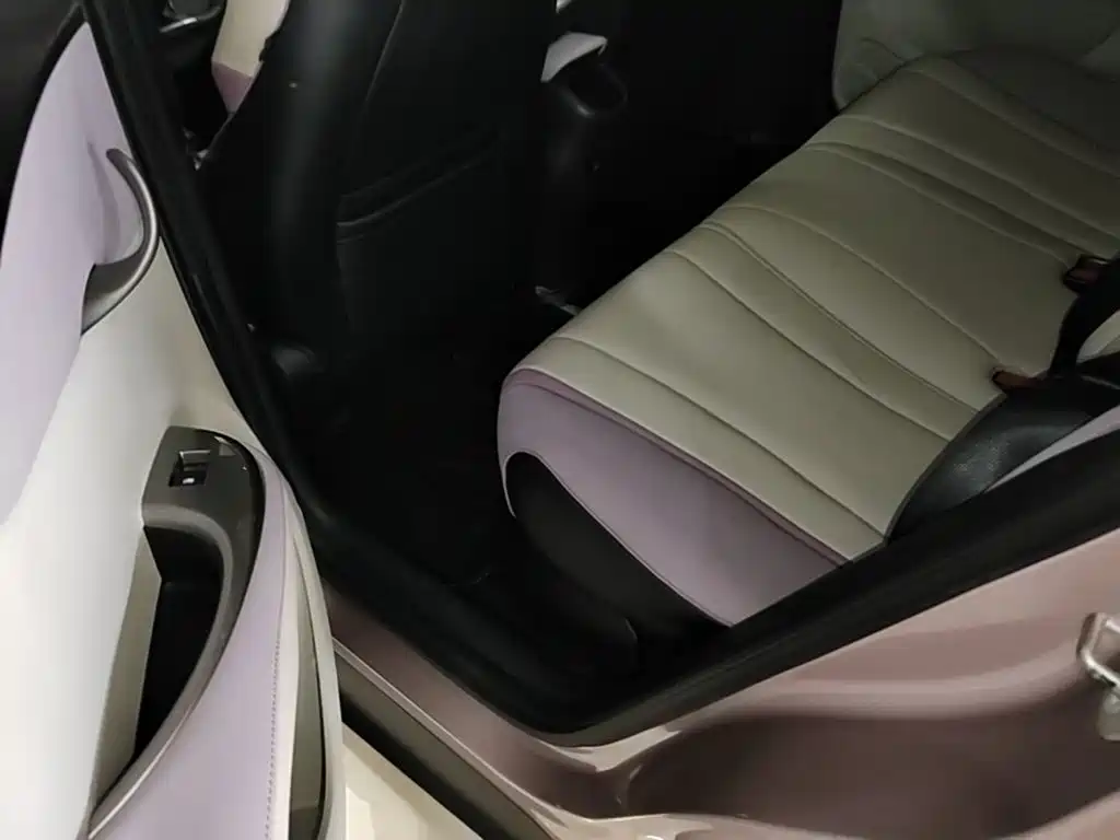 BYD Dolphin — миниатюра 17