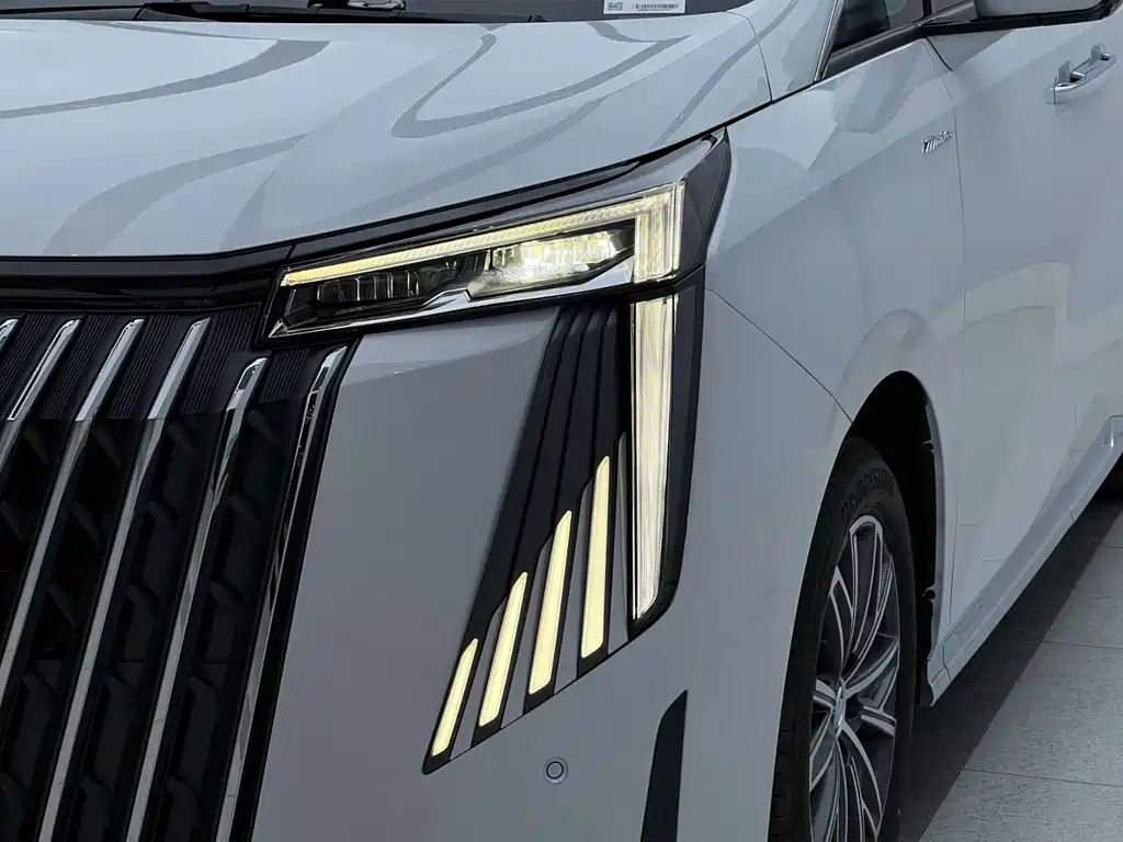 GAC Motor Trumpchi M8 — миниатюра 4