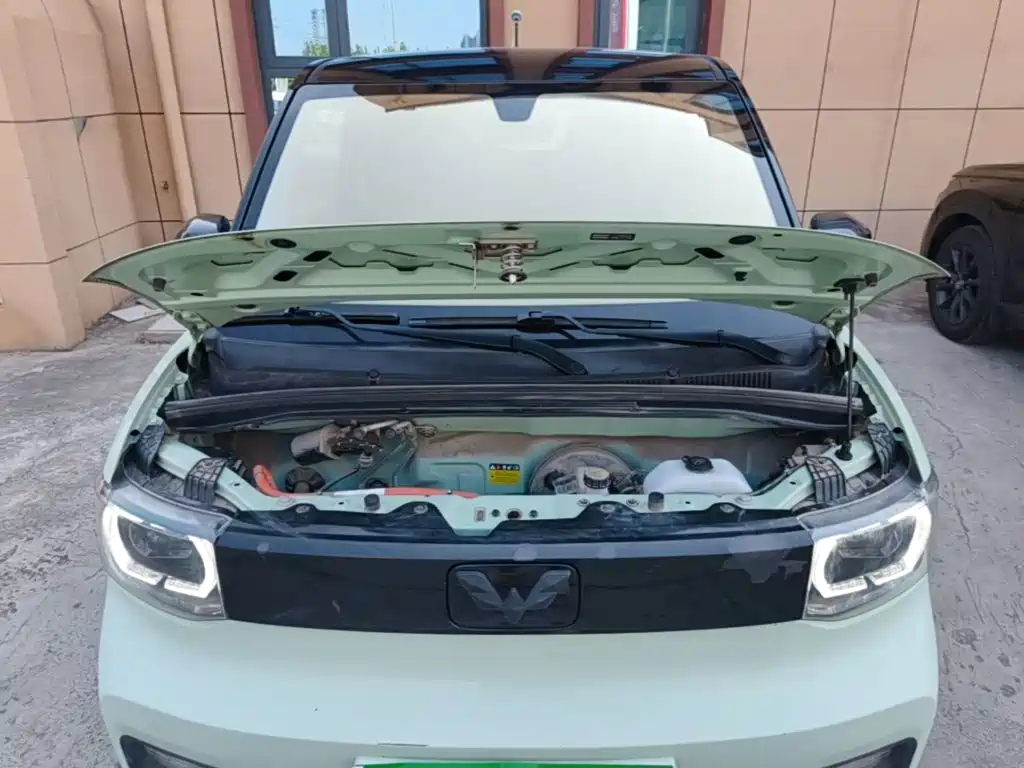 Wuling MINIEV — миниатюра 20