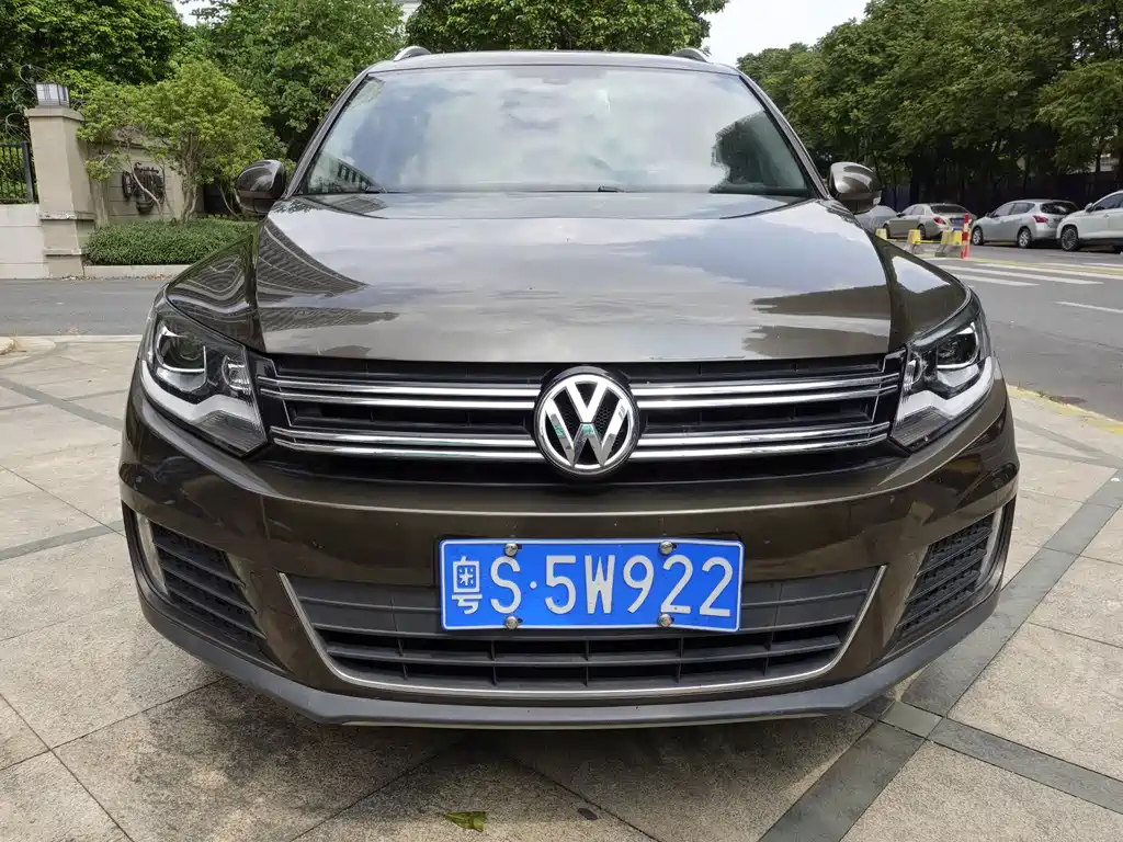 Volkswagen Tiguan — миниатюра 2