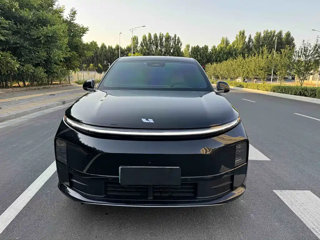 Li Auto L6 2024 Pro