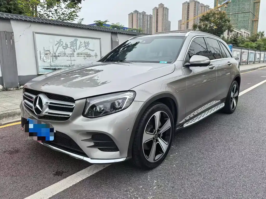 Купить Mercedes-Benz GLC