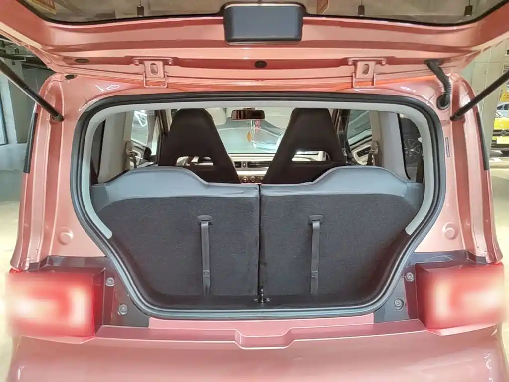 Wuling MINIEV — миниатюра 19