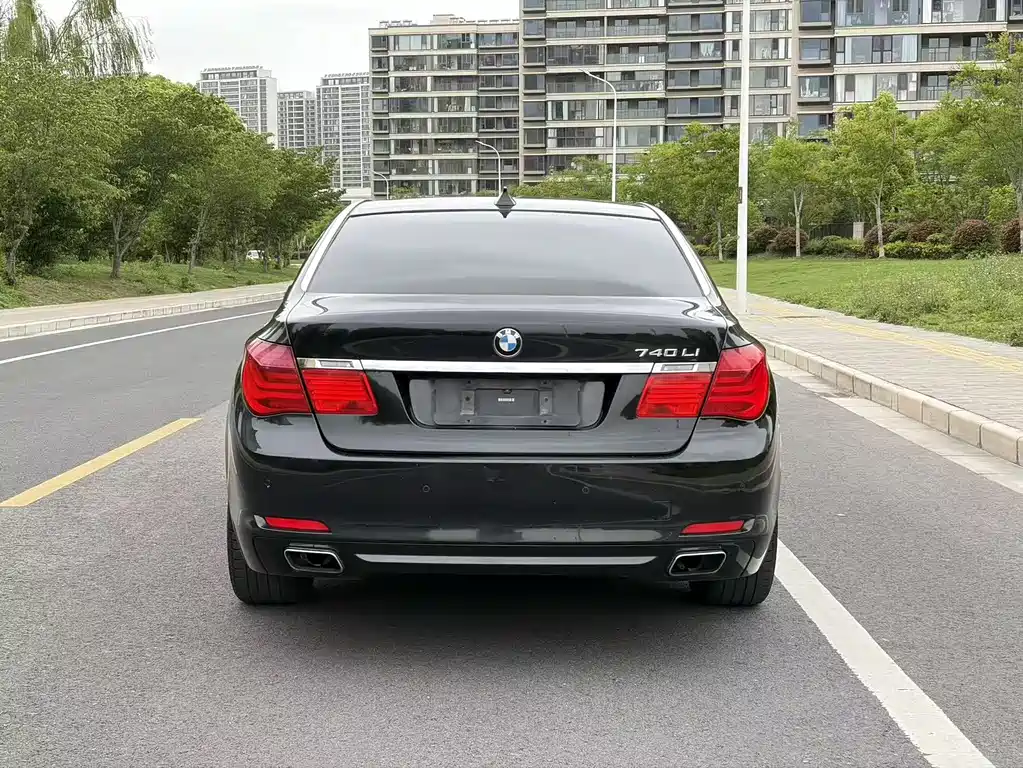 BMW 7 Series 7 2009 740Li Lead