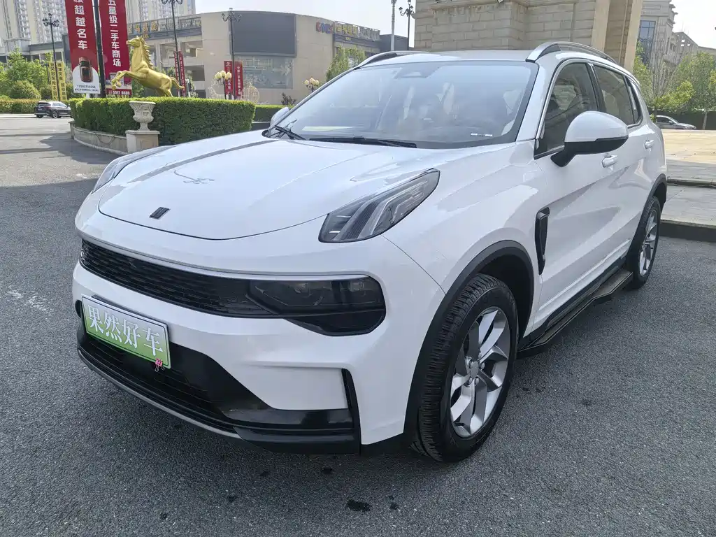 Lynk & Co 01 2023